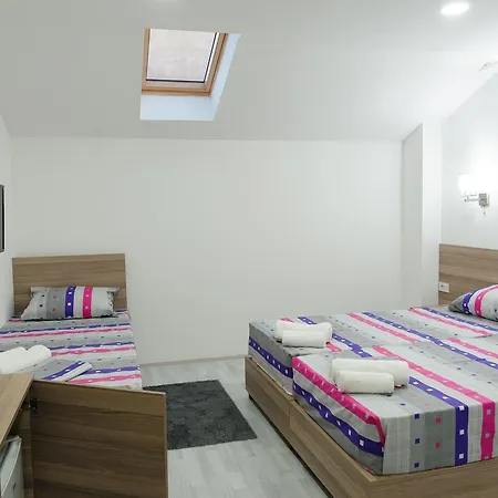 Atina Lux Hostel Leskovac (Jablanica)