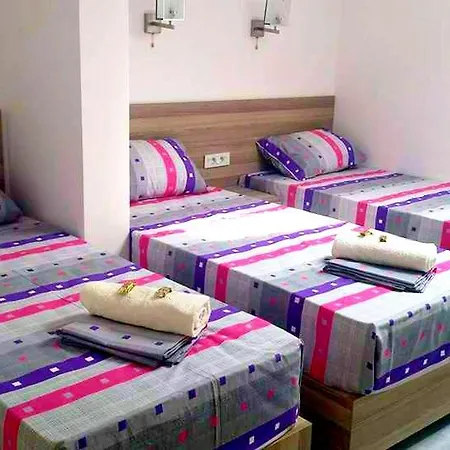 Atina Lux * Leskovac (Jablanica)